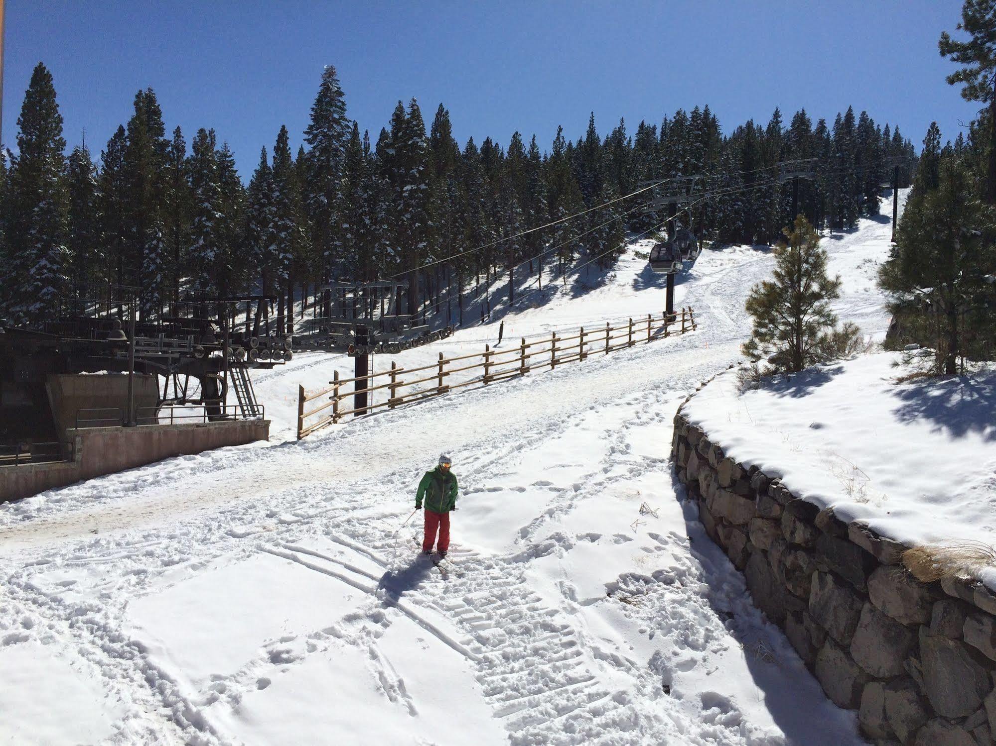 Hyatt Vacation Club At Northstar Lodge Truckee Exterior foto